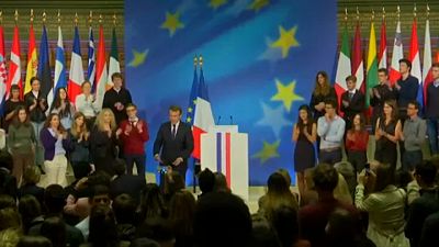 Le Pen empatada com Macron nas europeias