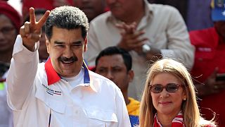 Мадуро - за досрочные выборы парламента