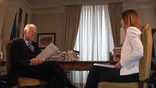 Europee, Monti: "L'Italia sovranista sarà minoranza in Ue" Europee, Monti: "L'Italia sovranista sarà minoranza in Ue"