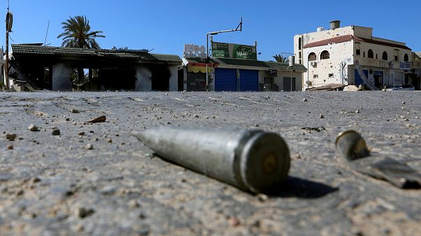 7 tote Zivilisten in Tripolis: "Hier sind nur alte Leute und Kinder" 7 tote Zivilisten in Tripolis: "Hier sind nur alte Leute und Kinder"