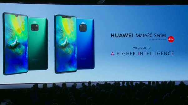 Vodafone suspende compras de telemóveis 5G da Huawei Vodafone suspende compras de telemóveis 5G da Huawei