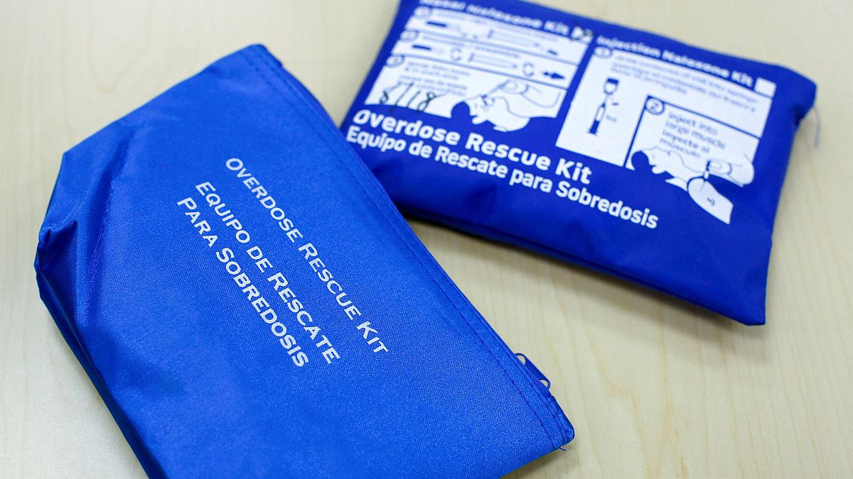 Overdose Rescue kits at Opioid Overdose Prevention session in the US