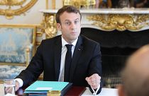 Macron passe une couche de vert avant les Européennes