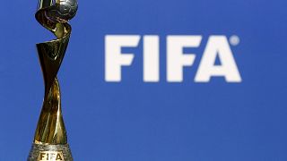 FIFA Katar'da uygulamak istediği 48 takımlı turnuva fikrinden vazgeçti