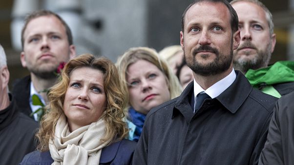 Haakon und seine Märtha Louise bei einer Gedenkveranstaltung in Oslo Haakon und seine Märtha Louise bei einer Gedenkveranstaltung in Oslo