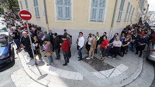 Romanian expats queued for hours, incluing here in Nice, France