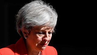 Theresa May annonce, au bord des larmes, son départ. 24 mai 2019