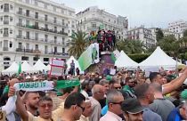 شاهد: مظاهرات الجمعة الـ 14 بالجزائر وسط إجراءات أمنية غير مسبوقة