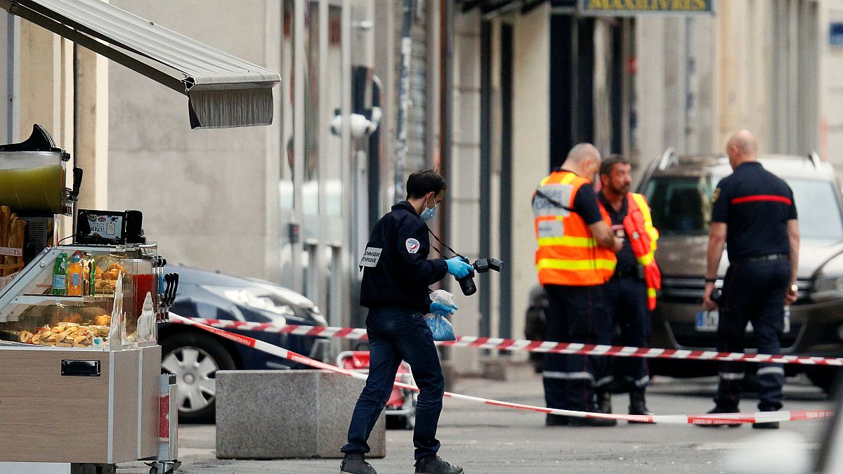 Explosão no centro de Lyon