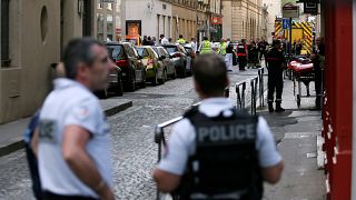 Взрыв в Лионе: полиция ищет подозреваемого