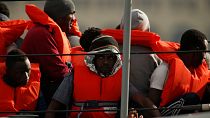 مهاجرون غير شرعيين أنقذتهم مالطا من الغرق