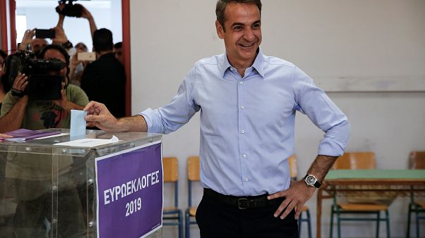 Μητσοτάκης: Αύριο θα ξημερώσει μία νέα, φωτεινή μέρα Μητσοτάκης: Αύριο θα ξημερώσει μία νέα, φωτεινή μέρα