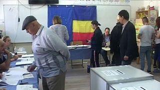 Румыны поддержали оппозиционные партии