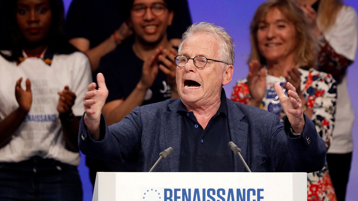 Fransız siyaset programında görülmemiş tartışma: "Pis hain, aşağılık şerefsiz!"