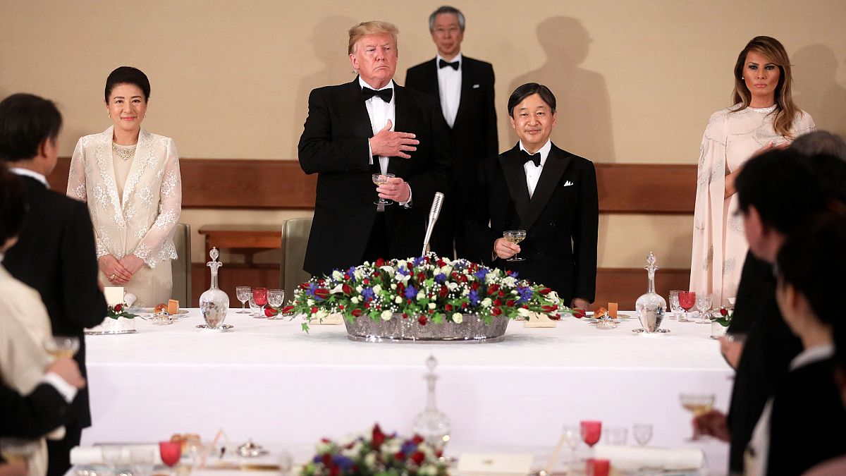 Trump az első elnök, akit fogadott az új japán császár