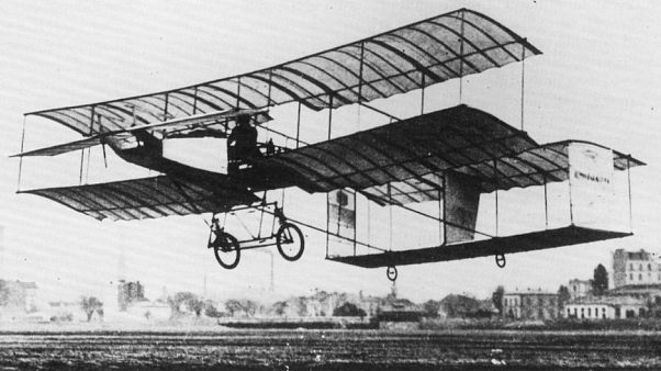 Σαν Σήμερα το 1912 η Ελληνική Πολεμική αεροπορία αποκτά τα πρώτα της αεροπλάνα Σαν Σήμερα το 1912 η Ελληνική Πολεμική αεροπορία αποκτά τα πρώτα της αεροπλάνα