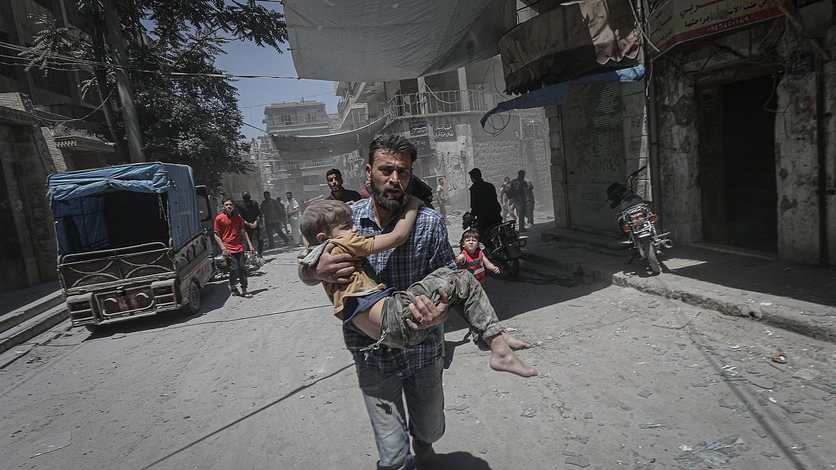İdlib'de hava saldırılarında 9 sivil yaşamını yitirdi, 30 sivil yaralandı
