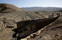 Le mur privé qui commence à être construit entre le Texas et le Mexique