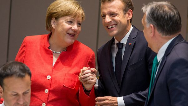 Merkel, Macron és Orbán Viktor 2018 júnuis 18-án Brüsszelben Merkel, Macron és Orbán Viktor 2018 júnuis 18-án Brüsszelben