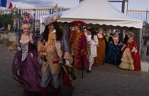 Versay Sarayı'nda Marie-Antoinette temalı kıyafet balosu yapıldı