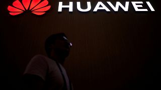 Huawei подаёт в суд на власти США