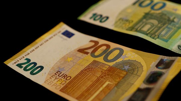 New vegan-friendly €100 and €200 banknotes enter circulation New vegan-friendly €100 and €200 banknotes enter circulation