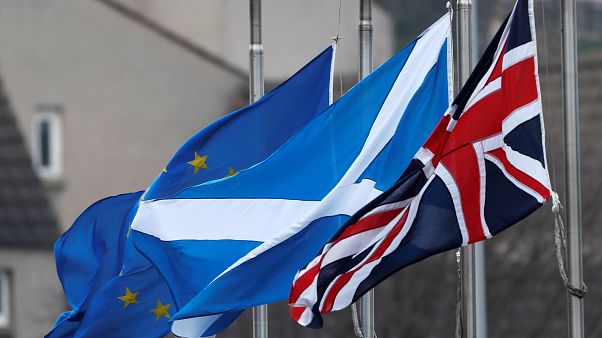 Mely országok nyernek a brexit után új EP-képviselőket, és mennyit? Mely országok nyernek a brexit után új EP-képviselőket, és mennyit?