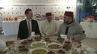 شاهد: صهر ترامب على مائدة إفطار الملك محمد السادس