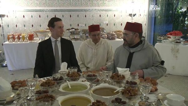 شاهد صهر ترامب على مائدة إفطار الملك محمد السادس Euronews