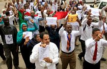 القطاع المصرفي يستجيب لإضراب المعارضة السودانية ويشل البنوك