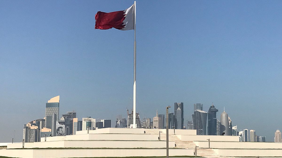 رئيس وزراء قطر يحضر القمة الخليجية في السعودية