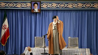 علی خامنه‌ای: موضوعات ناموسی انقلاب نمی‌تواند موضوع مذاکره باشد