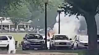 Beyaz Saray’ın önünde kendini ateşe veren kişi yaşamını yitirdi