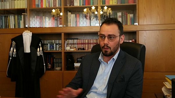 Eletto in un piccolo comune della Lombardia il primo sindaco transessuale d'Italia Eletto in un piccolo comune della Lombardia il primo sindaco transessuale d'Italia