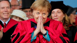 Merkel visa Trump em discurso contra "muros"