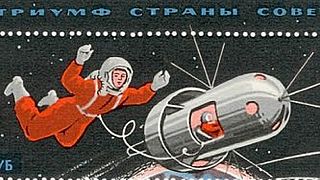 Rusia rinde homenaje al primer hombre en dar un paseo espacial