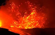 Ιταλία: Eντυπωσιακές εικόνες από την Αίτνα