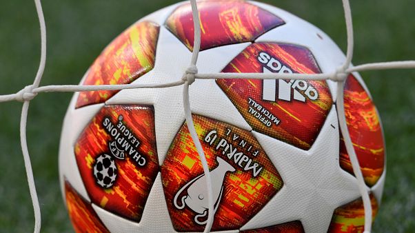 Champions League: Αντίστροφη μέτρηση για τον βρετανικό «εμφύλιο» Champions League: Αντίστροφη μέτρηση για τον βρετανικό «εμφύλιο»