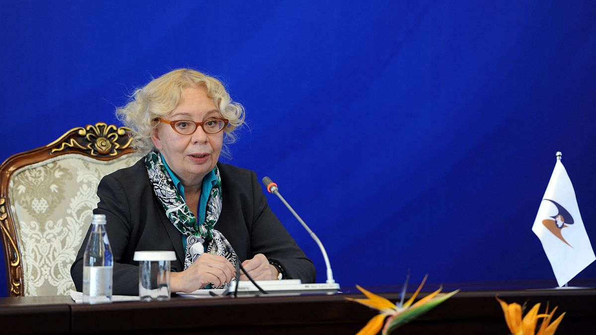  С 2012 г Валовая состояла в руководстве Евразийского экономического совета