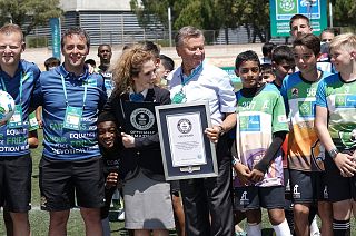 New Guinness World Record set in Madrid: Football for Friendship