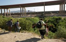 Bosna Hersek'te göçmen kampında yangın: 29 yaralı