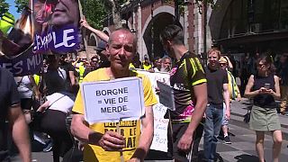A Paris, marche des "mutilés gilets jaunes" qui "ne lâcheront rien"