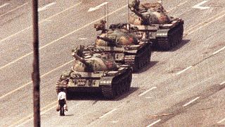 Tarihe 'Meçhul asi', 'Tank adam' olarak geçen sembol şahıs / 1989