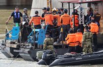 انتشال جثة من نهر الدانوب بعد خمسة أيام من غرق سفينة سياحية في بودابست