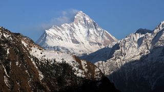 Hallados cinco cuerpos en la búsqueda de los escaladores desaparecidos en el Himalaya