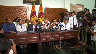 استقالة جماعية لمسؤولين مسلمين في سريلانكا تضامناً مع وزير الصناعة