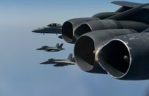 ویدئو؛ تمرین بمب‌افکن‌های بی-۵۲ آمریکا در خاورمیانه