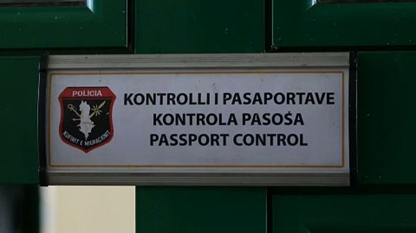 Holanda contra isenção de vistos para Albânia Holanda contra isenção de vistos para Albânia