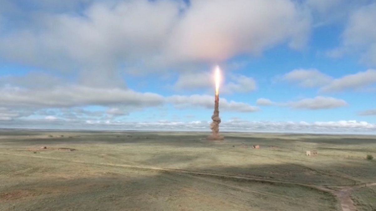 Russia test-launches new anti-ballistic missile