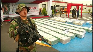شاهد: ضبط ومصادرة أكثر من 5 أطنان من الكوكايين في بيرو